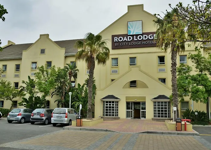 Roadlodge Cape Town International Airport -Booked Easy